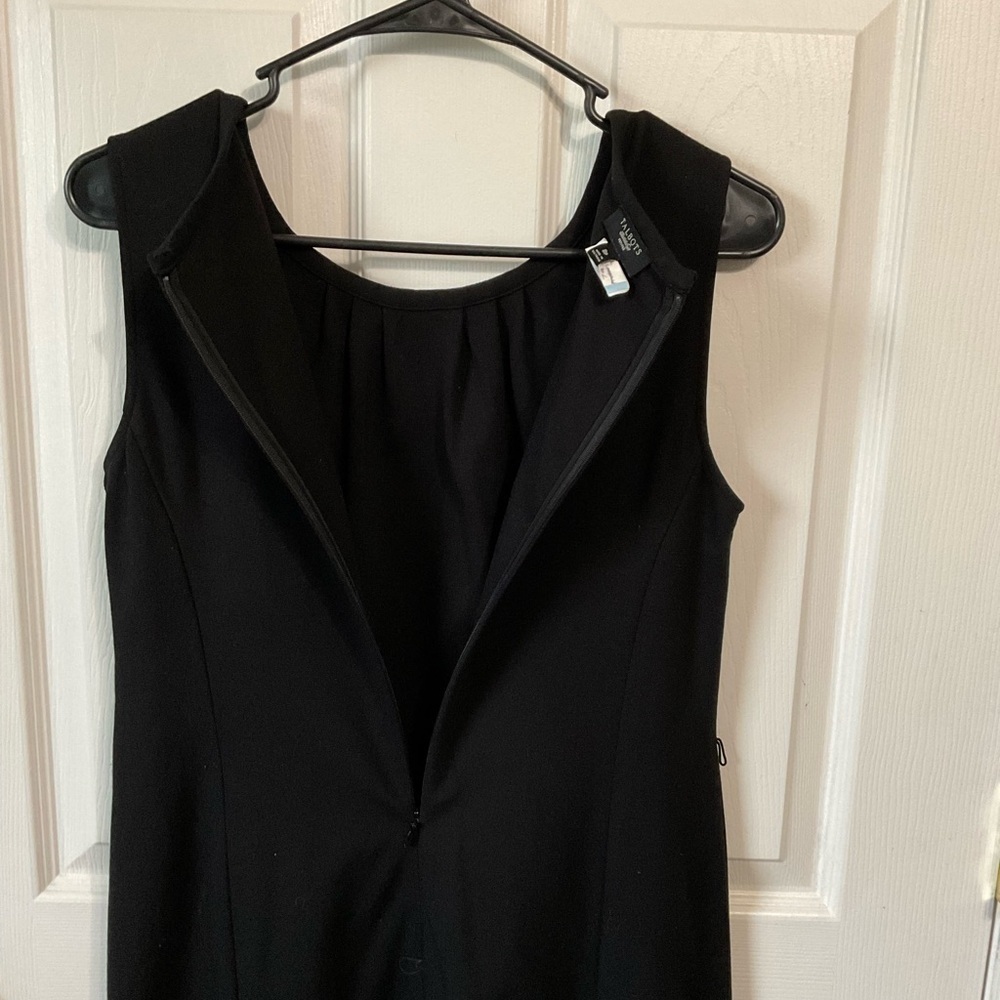 Talbots dress. Black. Sleeveless. Size 8 - Picture 6 of 6
